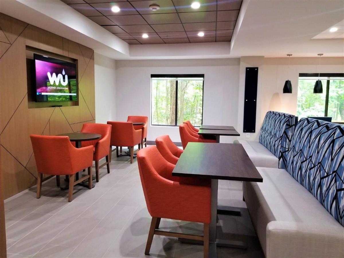 Holiday Inn Express Apex - Raleigh By Ihg Ngoại thất bức ảnh